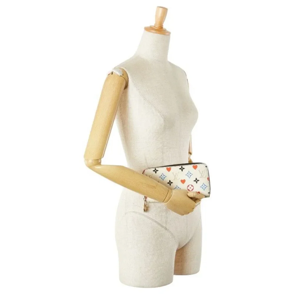 Louis Vuitton Zippy Wallet Game On M57491